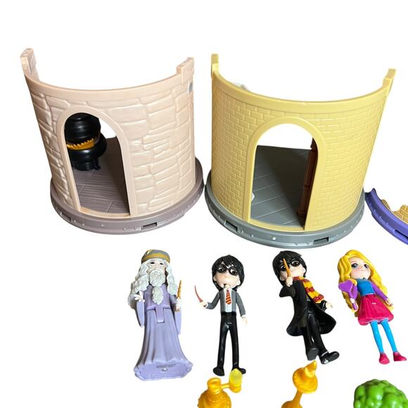 Wizarding World Harry Potter Magical Minis Hogwarts Rooms, Figures & Accessories - Picture 9 of 11